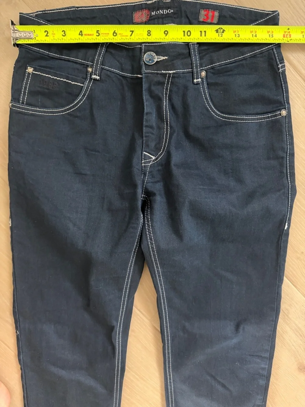 Mondo Men’s Dark Denim Jeans Size 31x34 Slim Straight Designer Style